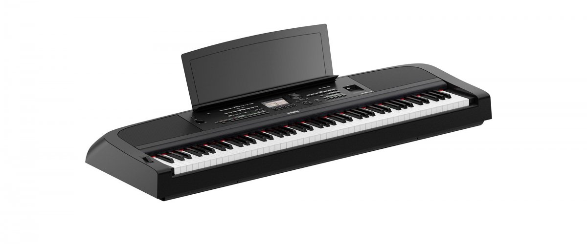 Yamaha DGX670 Portable Grand Digital Piano Black - Image 3